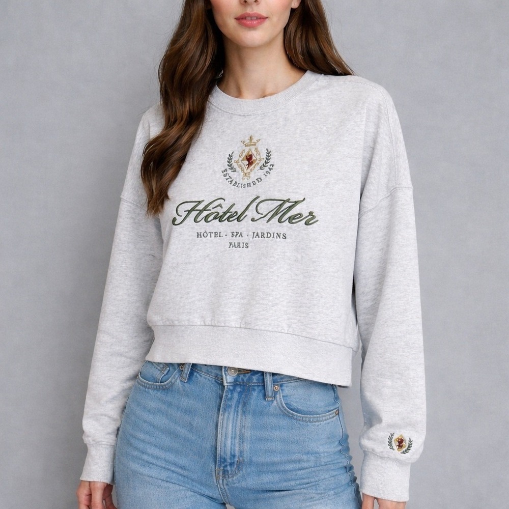 Abercrombie Fitch Soft A&F Gray Embroidered Hotel Mer Sweatshirt Size Medium